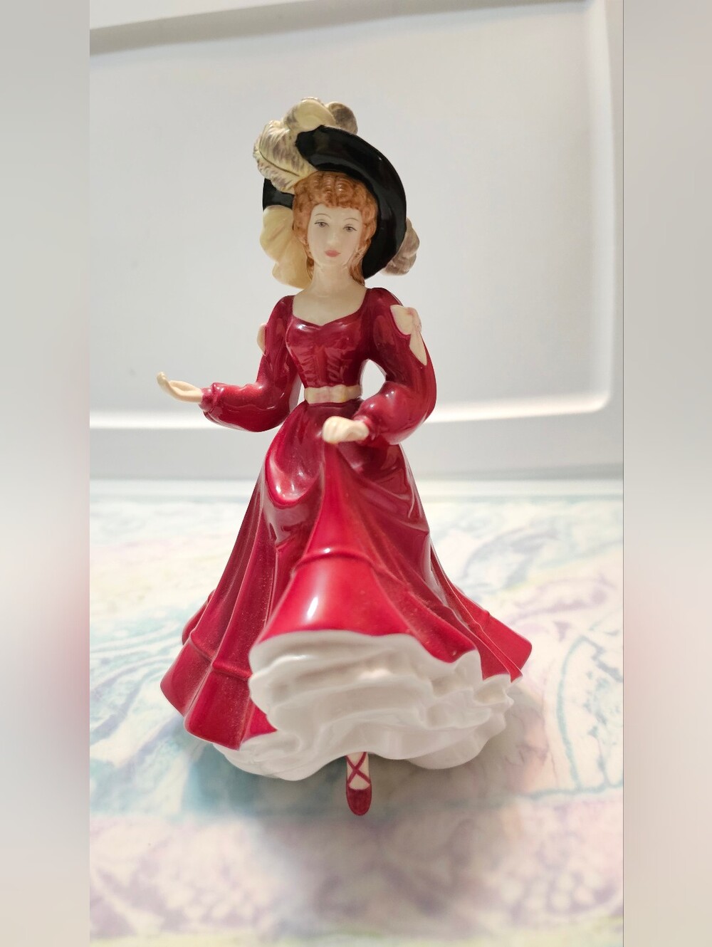 Royal Doulton Pretty Ladies-Petite Of The Year 2007